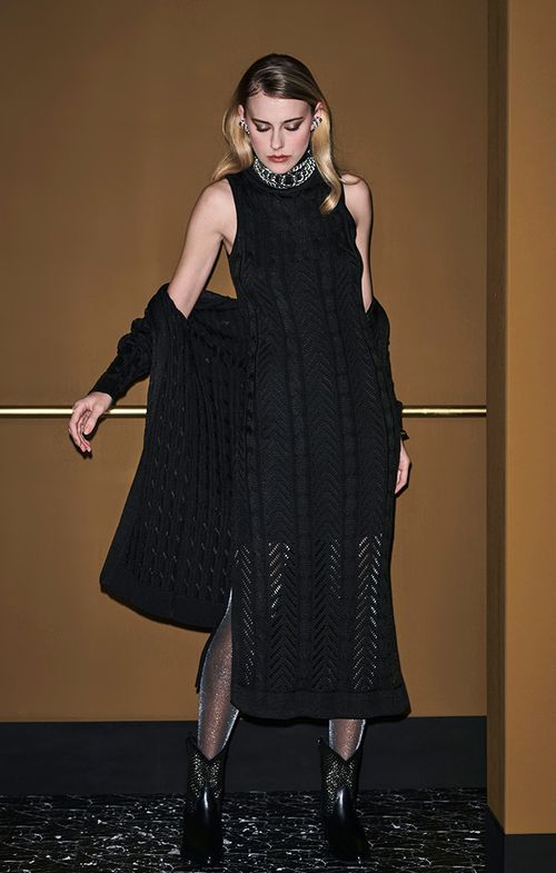 Vestido Tricot Midy Trança Gola Rolê