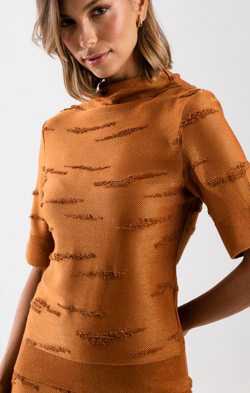 Blusa Tricot Texturas Gola Baixa